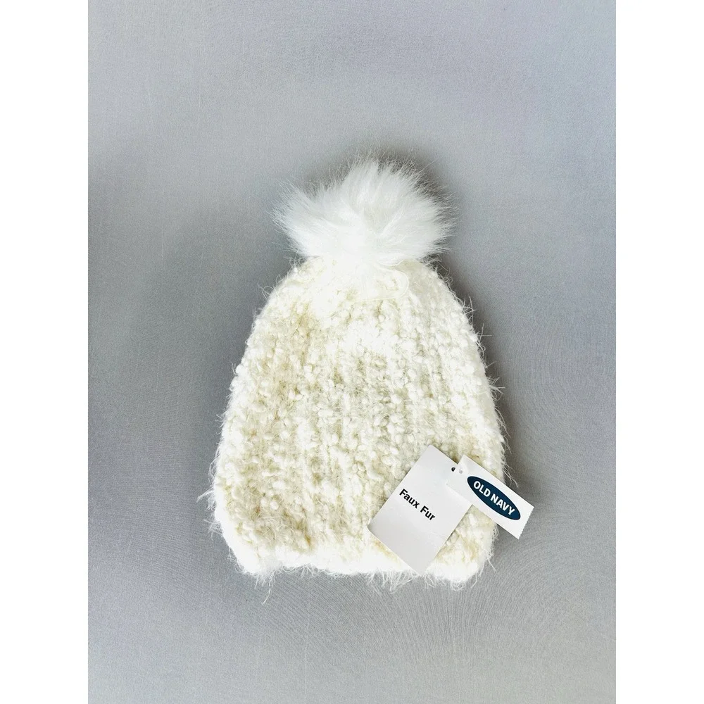 Old Navy Faux‎ Fur Women's Beanie Winter Hat With Pom White NEW With Tags